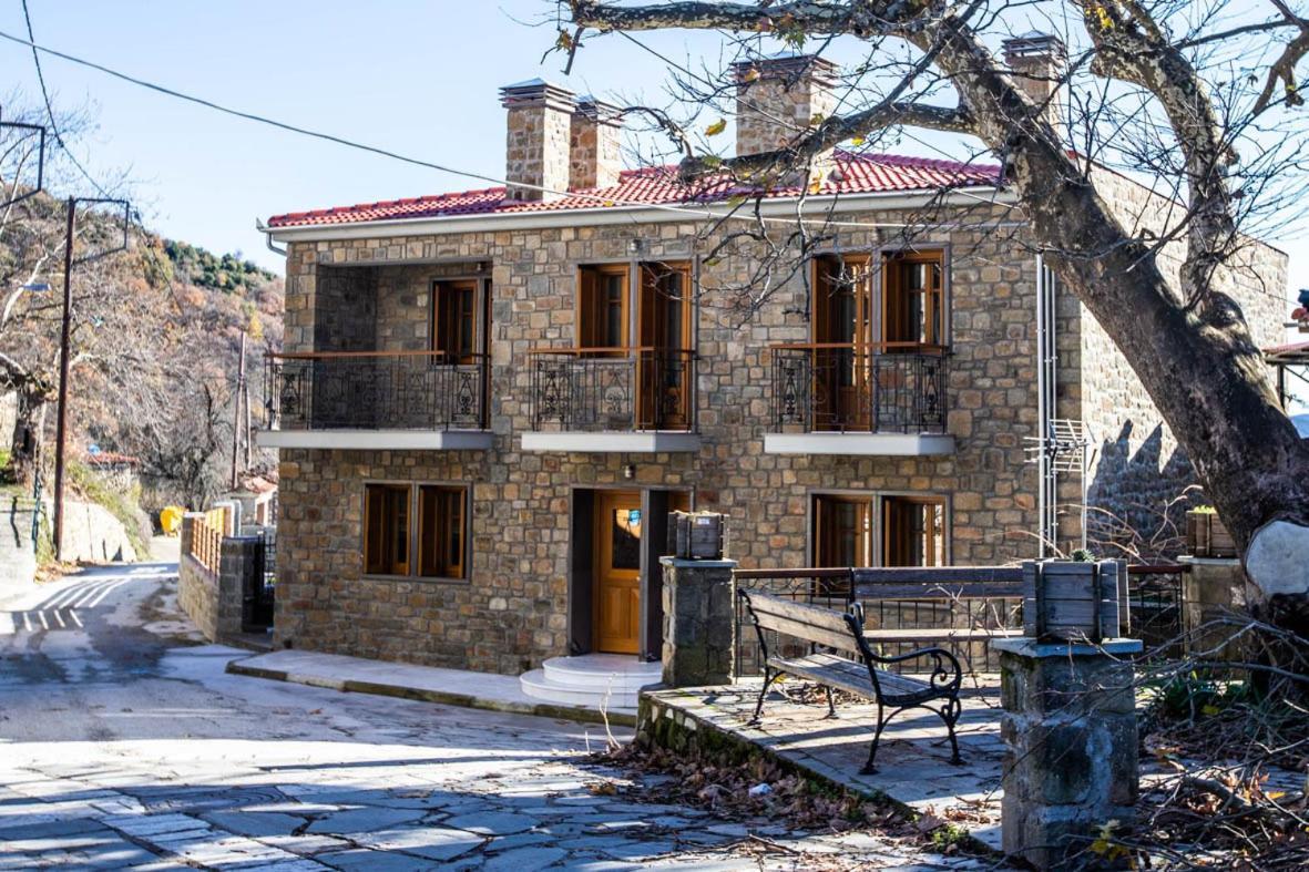 Rentinia Inn Rentina Екстер'єр фото